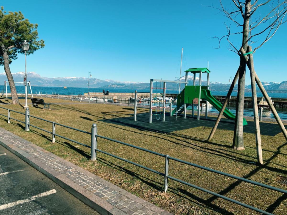 Appartamento Valentina Peschiera del Garda Buitenkant foto