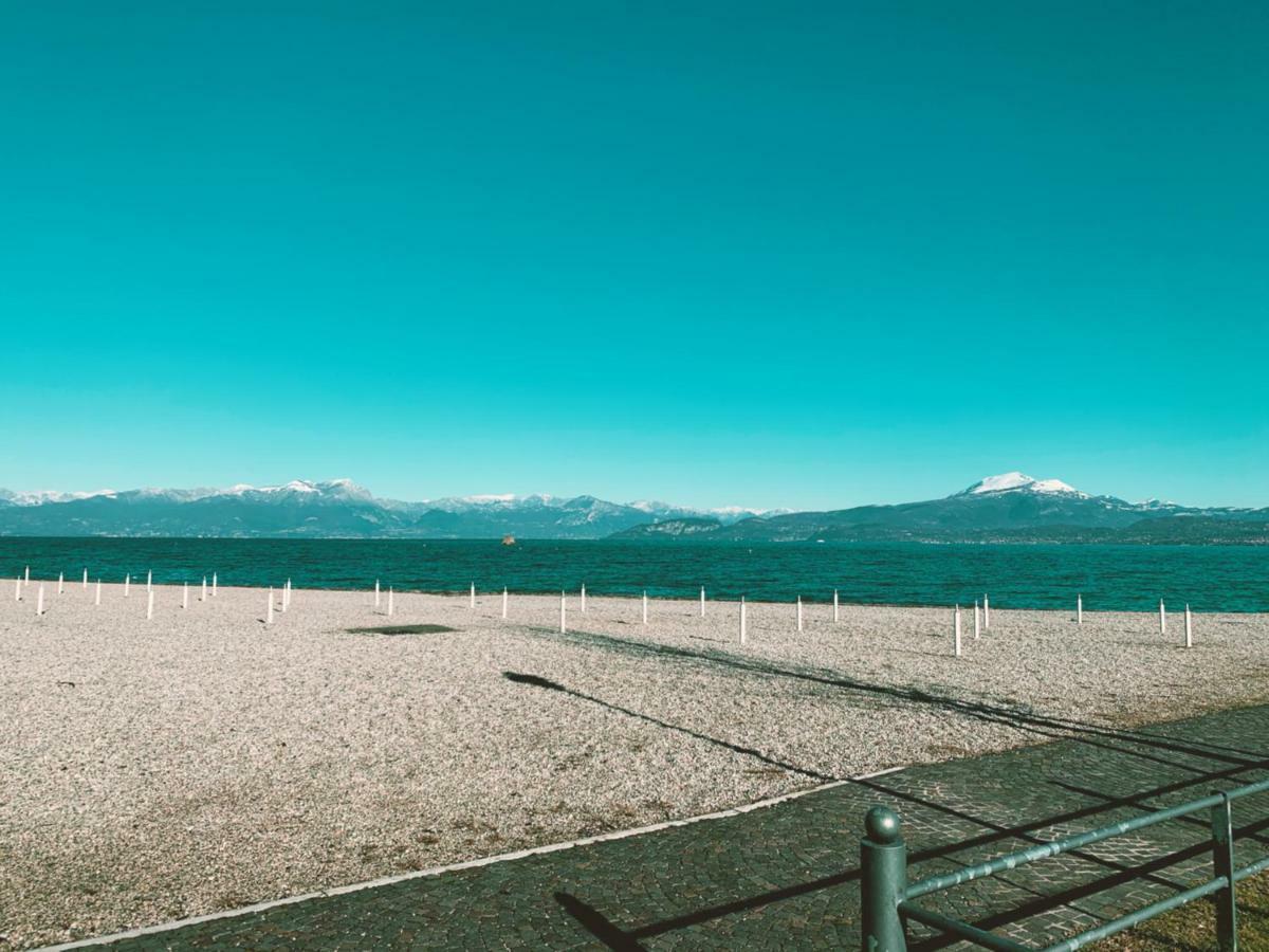 Appartamento Valentina Peschiera del Garda Buitenkant foto
